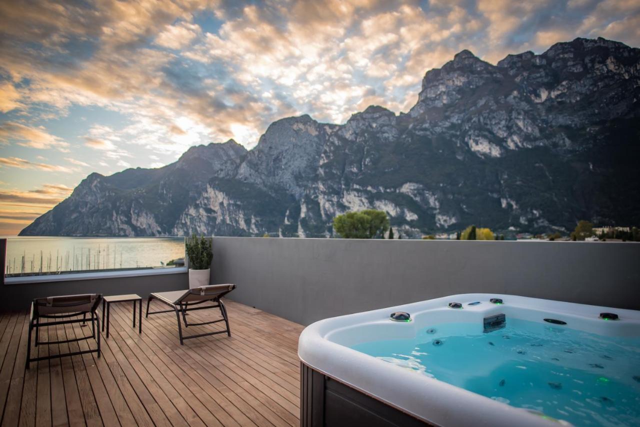 Hotel Villa Enrica Riva del Garda Dış mekan fotoğraf