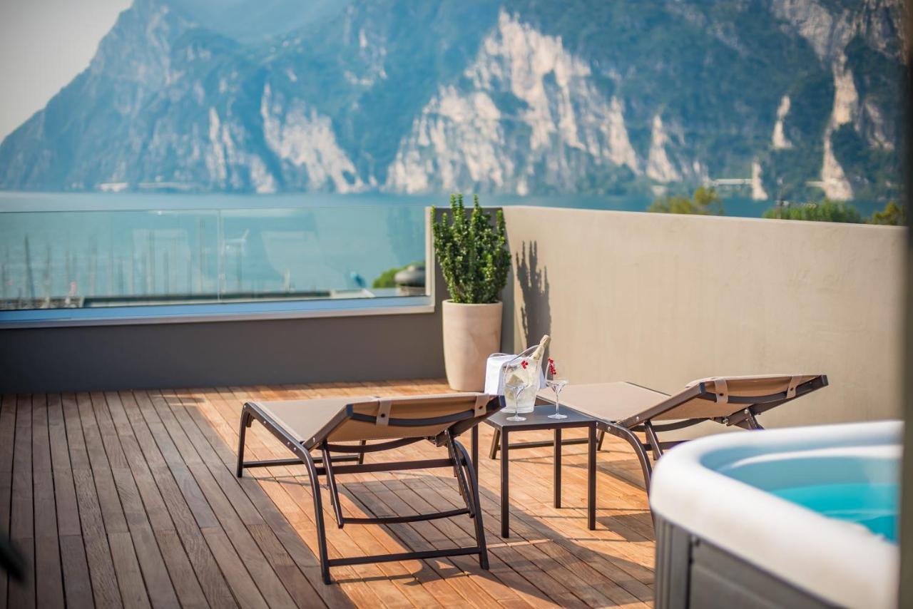 Hotel Villa Enrica Riva del Garda Dış mekan fotoğraf
